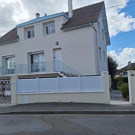 La Fleur Du Soleil Bed and Breakfast Trouville-sur-Mer Εξωτερικό φωτογραφία