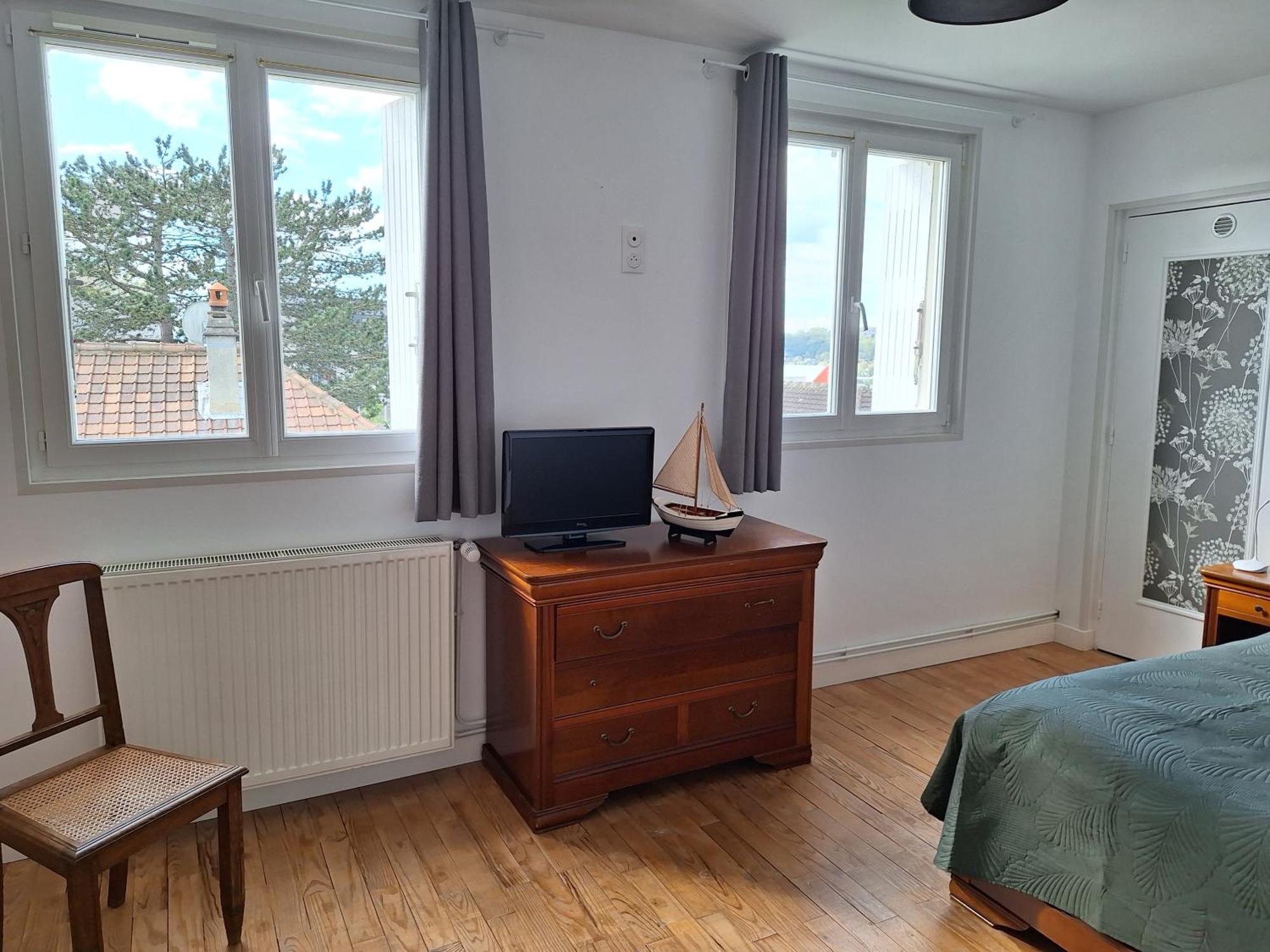 La Fleur Du Soleil Bed and Breakfast Trouville-sur-Mer Εξωτερικό φωτογραφία