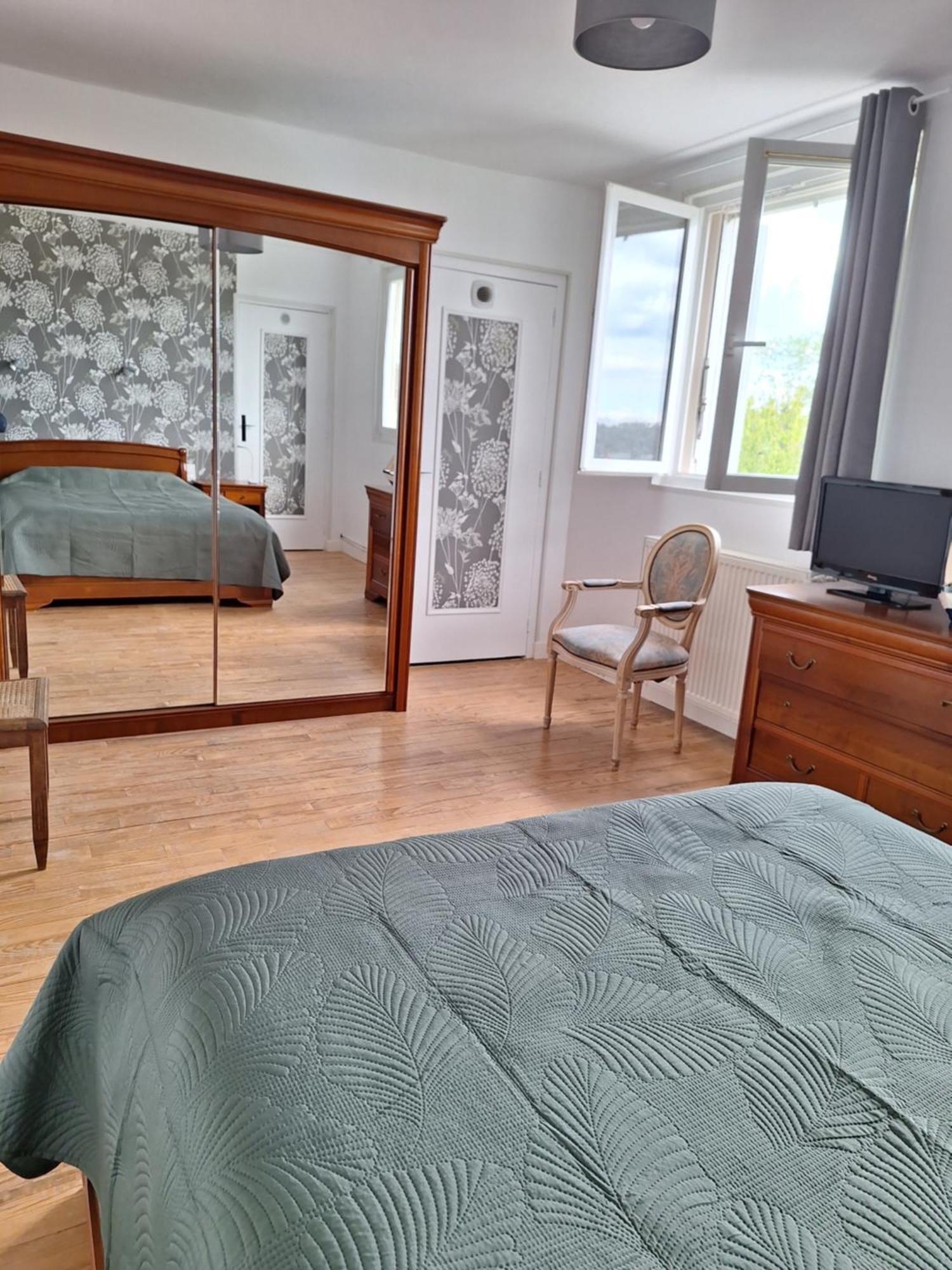 La Fleur Du Soleil Bed and Breakfast Trouville-sur-Mer Εξωτερικό φωτογραφία