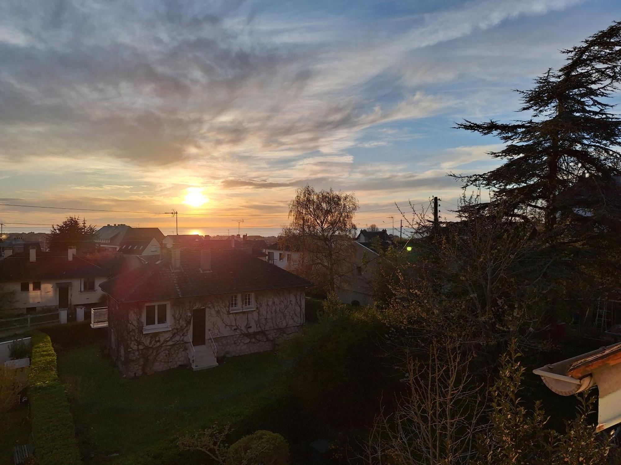 La Fleur Du Soleil Bed and Breakfast Trouville-sur-Mer Εξωτερικό φωτογραφία